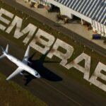 Ações da Embraer disparam 15% após maior pedido de jatos da história